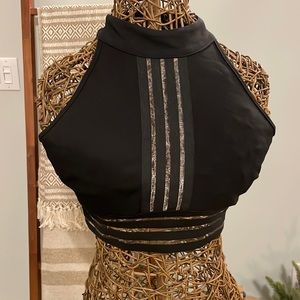 Windsor Black crop top with elasticized mesh around hem size L